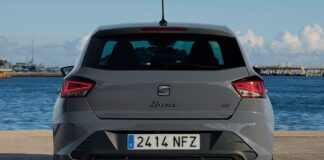 Los coches más vendidos en abril de 2026 en España... por motorización coches mas vendidos abril 2026 españa