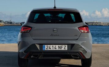 Los coches más vendidos en abril de 2026 en España... por motorización coches mas vendidos abril 2026 españa