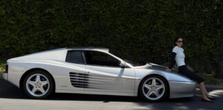 Kendall Jenner presume de su espectacular Ferrari 512 TR Kendall Jenner Ferrari 512 TR
