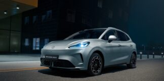 MG4 Urban, un compacto eléctrico desde 16.590 euros, con un maletero de casi 500 litros y más de 400 kilómetros de autonomía MG4 Urban