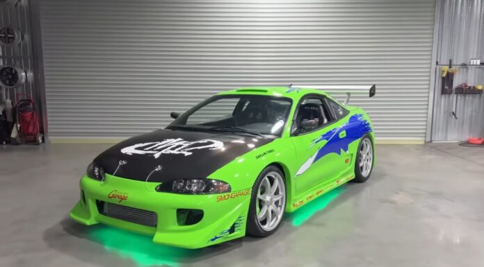 Restauran un Mitsubishi Eclipse abandonado con el mismo color verde del coche que conducía Paul Walker en Fast & Furious Mitsubishi Eclipse abandonado