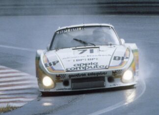 El primer coche de Apple lo encontramos en 1980: nació en Stuttgart y fue todo un campeón Porsche 935 K3 Apple Computer