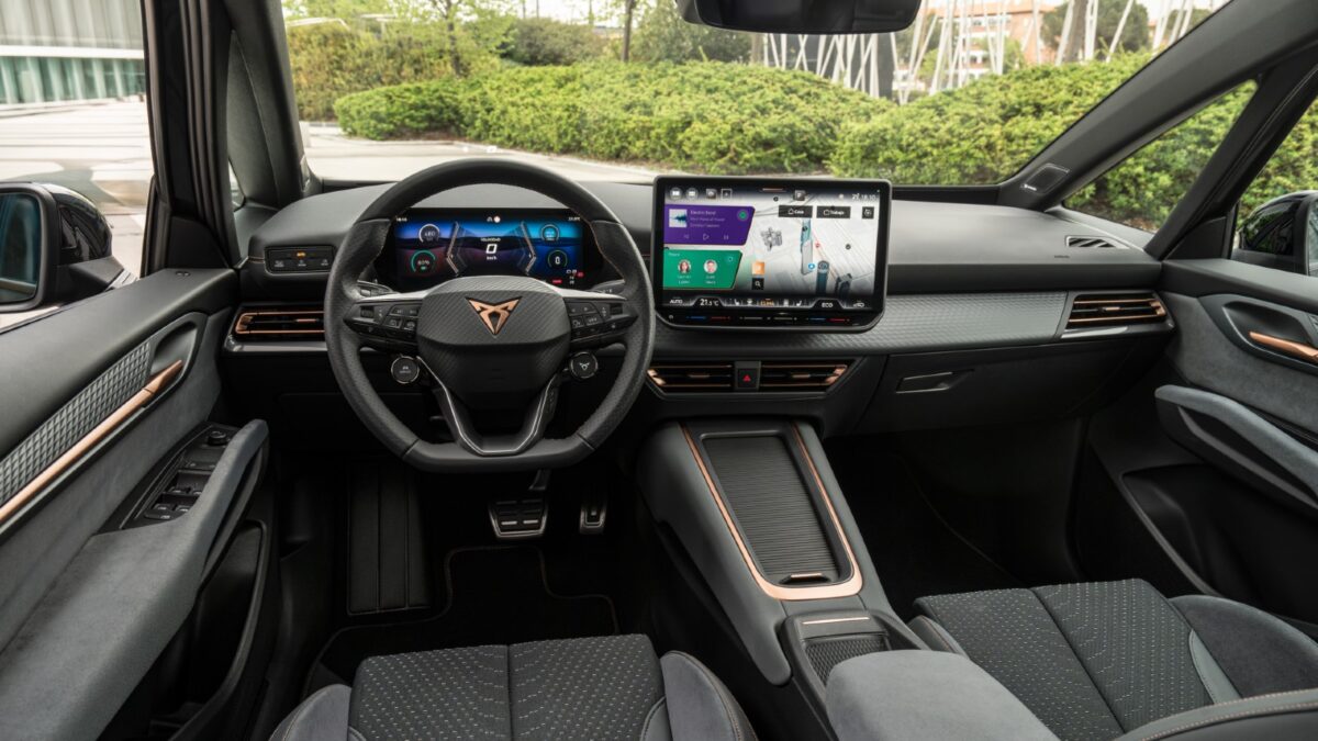 interior del Cupra Born VZ 2026