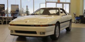 A subasta un Toyota Supra Turbo de 1987 con 8.467 kilómetros Subasta Toyota Supra Turbo