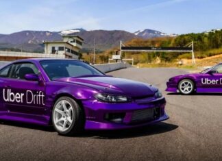 Uber lanza un servicio de drifting en Japón con dos icónicos JDM en un circuito Uber drfting