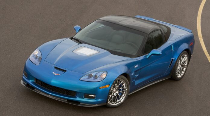Cómo pagaron en efectivo a un grupo de ingenieros para que mantuvieran en secreto la creación del Blue Devil, el precursor del Chevrolet Corvette ZR1 Corvette Blue Devil