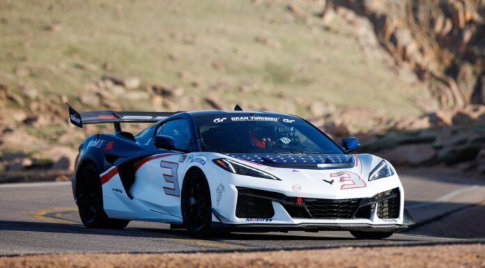 Así pulverizó el Chevrolet Corvette ZR1X el récord de modelos de producción en Pikes Peak Corvette ZR1X Pikes Peak