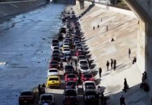 Un encuentro fotográfico en el río Los Ángeles les costó a 72 propietarios sus coches. Encuentro fotográfico Los Ángeles