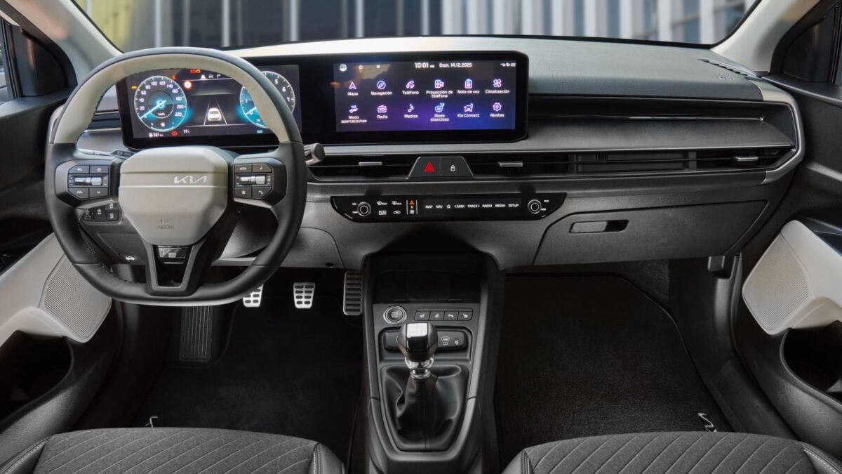 Interior del KIA Stonic 1.0 T‑GDi 115 MHEV 2026 GT-Line