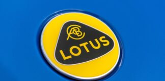 Lotus trolea a Ferrari en redes sociales por el Luce Lotus trolea a Ferrari por el Luce