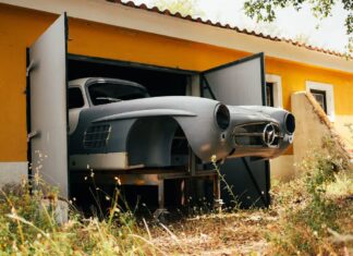 Encuentran un Mercedes 300 SL Gullwing abandonado durante tres décadas en un granero de Portugal Mercedes 300 SL Gullwing