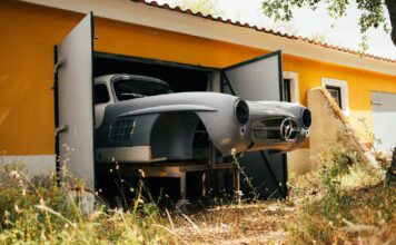 Encuentran un Mercedes 300 SL Gullwing abandonado durante tres décadas en un granero de Portugal Mercedes 300 SL Gullwing