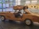 Un carpintero construye un Mercedes 300 SL de madera y totalmente funcional sobre la base de un W124 Mercedes 300 SL madera
