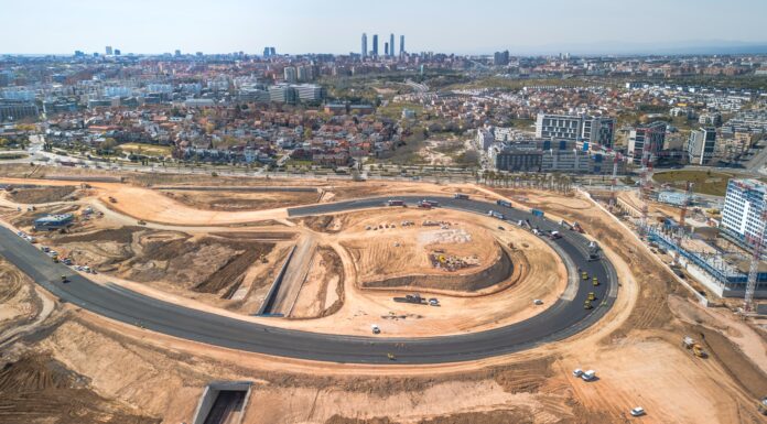 Estas son las 22 curvas del circuito de MadRing y sus respectivos nombres nombres de las curvas del circuito de MadRing
