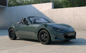 El Mazda MX-5 estrena nuevo color Zinc Green Metallic y recibe más potencia Nuevo color Mazda MX-5