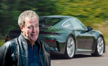 Jeremy Clarkson, presentador y periodista, tras probar el Porsche 911 GT3 Touring: "El mejor coche deportivo que he conducido jamás"