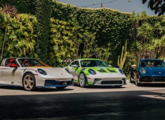 Porsche crea tres 911 inspirados en Woody Buzz Lightyear y Jessie, los personajes de Toy Story Porsche 911 Toy Story
