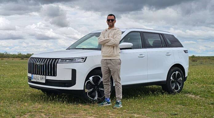 PRUEBA en VÍDEO del Jeacoo 5 SHS Exclusive: "Los chinos han hecho un coche prácticamente perfecto"
