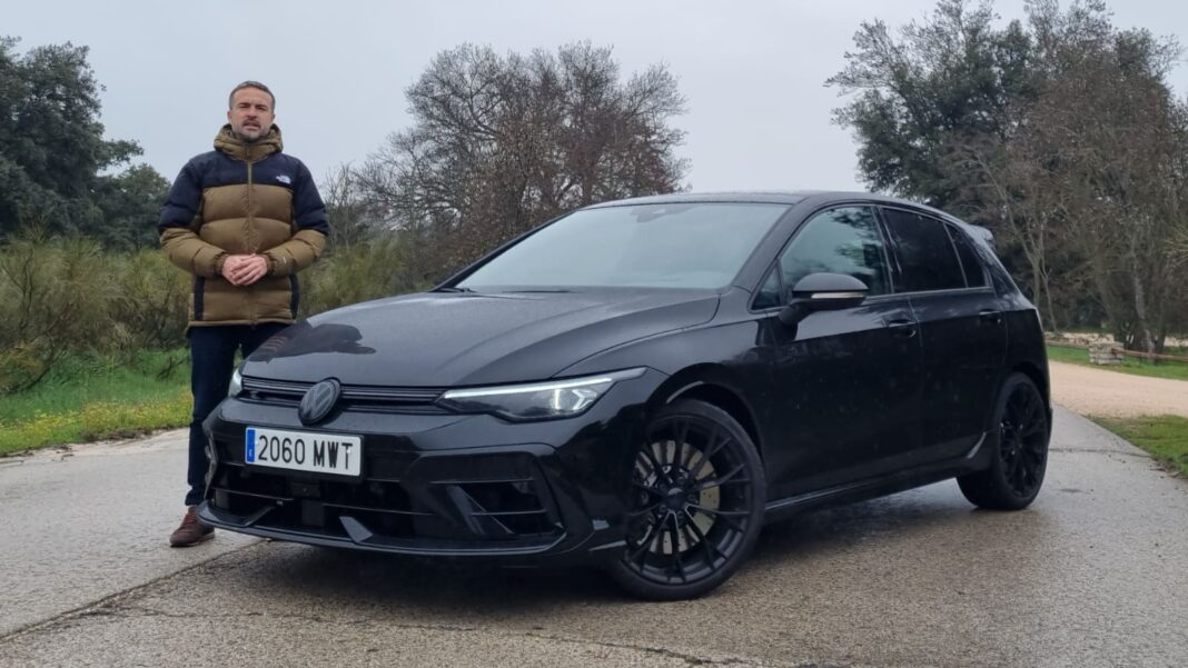 Volkswagen Golf R Black Edition