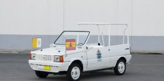 La curiosa anécdota por la que SEAT tuvo que hacer un papamóvil en tiempo récord SEAT Panda papamóvil