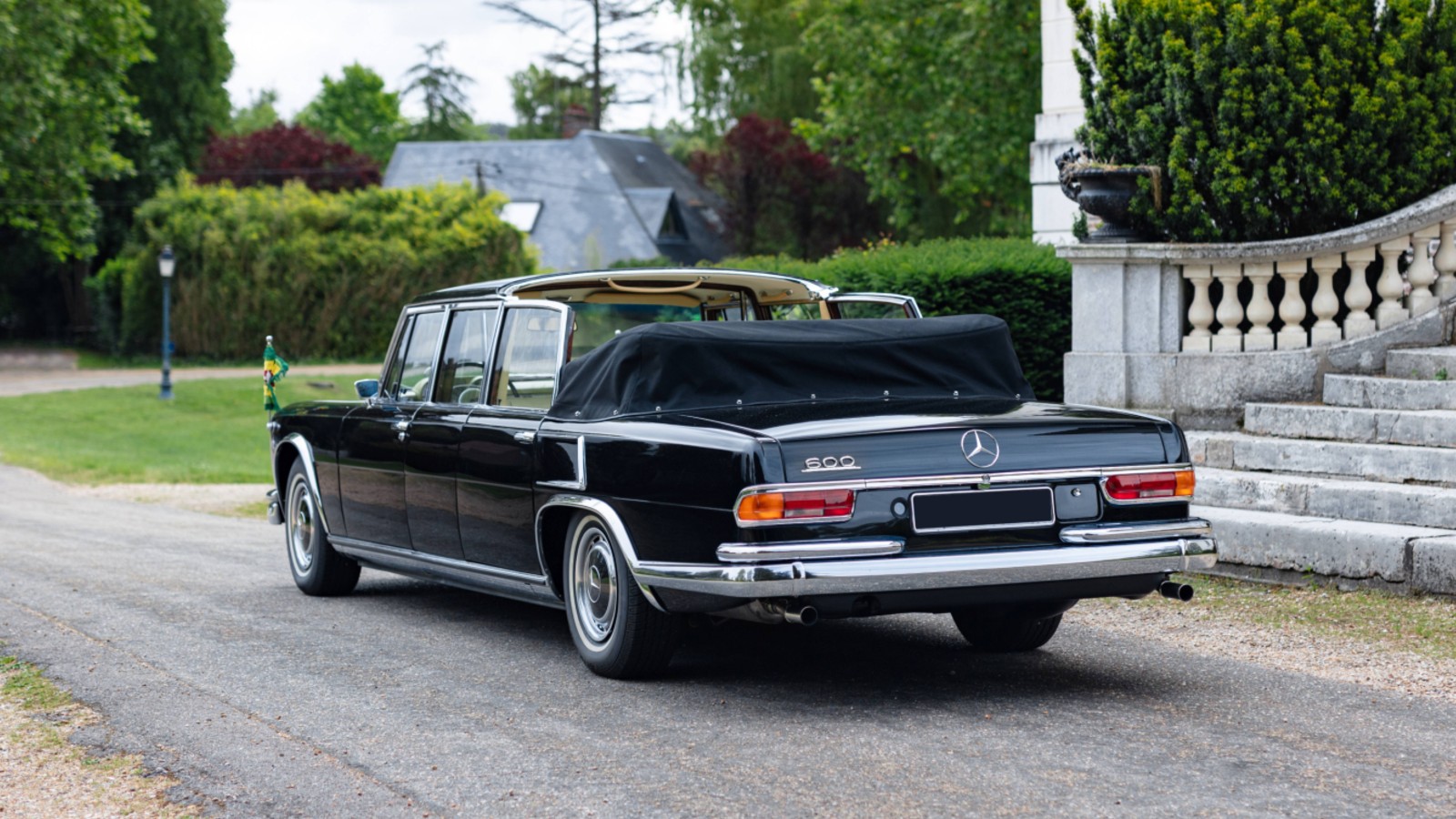Subasta Mercedes-Benz 600 Pullman Landaulet