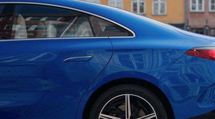 Otra razón en contra de los tiradores retráctiles de las puertas: pueden indicar a los ladrones si el coche está desbloqueado Tiradores retráctiles puertas