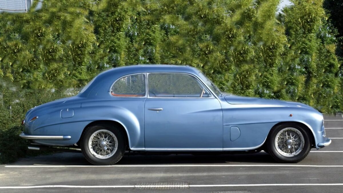 100 años Carrozzeria Touring