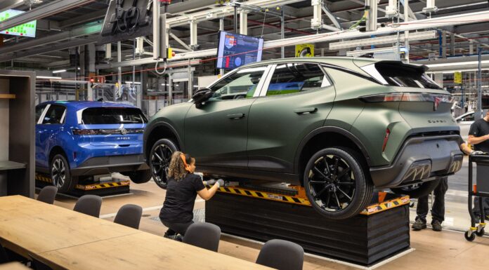 Coches nuevos que se van a fabricar en España a partir de 2026, y alguno es chino