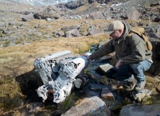 Un YouTuber encuentra un motor V12 Rolls-Royce Merlin abandonado en una montaña en Escocia Motor Rolls-Royce Merlin