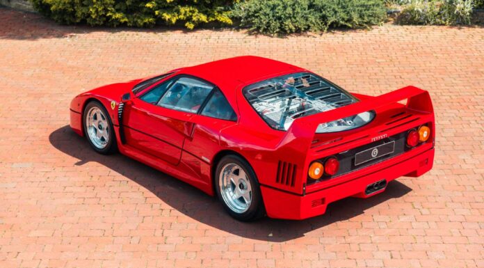 Vendido uno de los pocos Ferrari F40 con ventanillas de Lexan de fábrica construidos Ferrari F40 Lexan