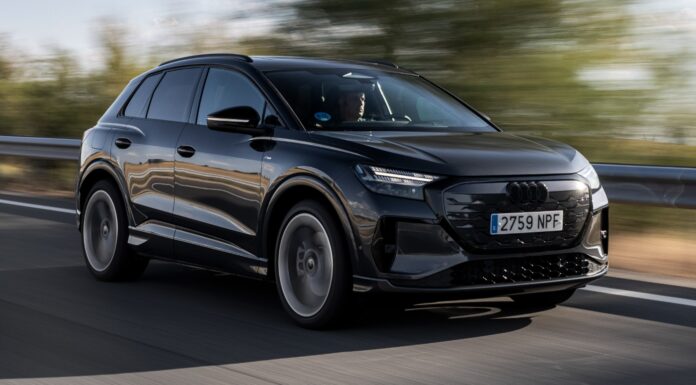 He probado el Audi Q4 e-tron Advanced 204 CV 59 kWh: "Me queda claro que no pretende revolucionar la movilidad eléctrica premium, pero sí servir de puerta de acceso"