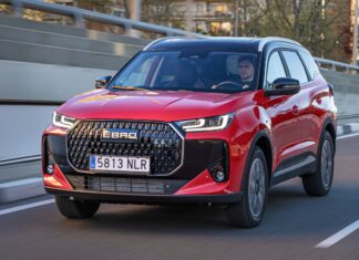 He probado el EBRO s700 HEV: "No me extraña la buena aceptación que está teniendo en el mercado español" prueba del EBRO s700 HEV