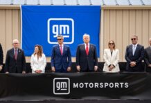 Donald Trump encarga una flota de 250 unidades del Cadillac Escalade para el Servicio Secreto Trump 250 Cadillac Escalade