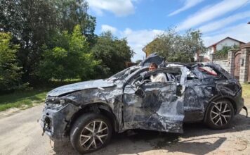 ¡Increíble! Un Volkswagen Touareg sobrevive al impacto de un misil balístico cercano y vuelve a arrancar Volkswagen Touareg sobrevive a un misil balístico