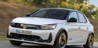 He probado el Opel Corsa GSE: "Opel ha electrificado sus siglas más deportivas, pero lo que ha creado es impresionante" prueba Opel Corsa GSE 2026 movimiento
