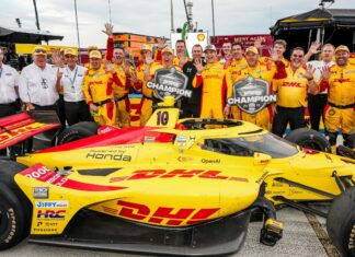 Álex Palou se proclama campeón de la IndyCar por quinta vez y ya tiene a tiro a Scott Dixon y a AJ Foyt: "Sería increíble traer la IndyCar a España" Álex Palou se proclama campeón de la IndyCar por quinta vez