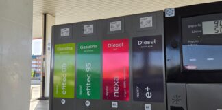 Qué es el carburante rosa que se puede ver en algunas gasolineras Carburante rosa