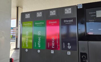 Qué es el carburante rosa que se puede ver en algunas gasolineras Carburante rosa