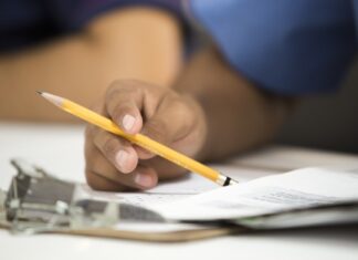 Detenido un hombre por presentarse al examen teórico de conducir en nombre de otro Detenido un hombre por presentarse al examen teórico de conducir en nombre de otro