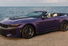 Ford Mustang Dark Horse SC Convertible, el pony car descapotable más potente de la historia Ford Mustang Dark Horse SC Convertible