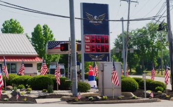 El Gobierno de Trump promueve una misteriosa red de gasolineras baratas, el ‘Combustible de la Libertad’ Gobierno Trump gasolineras baratas