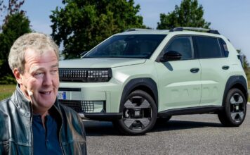 Jeremy Clarkson, periodista y presentador, tras probar el Fiat Grande Panda: "Rara vez me sorprende el precio de un coche, pero este me dejó boquiabierto" Jeremy Clarkson Fiat Grande Panda