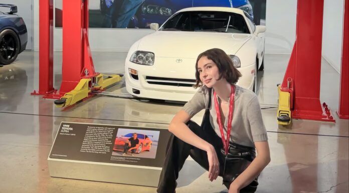 La cuenta oficial de Paul Walker desmiente que Meadow Walker haya vendido el Toyota Supra de la película 'Fast & Furious 7' e indica dónde se encuentra el deportivo Meadow Walker con el Toyota Supra de la película 'Fast & Furious 7'