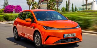 He probado el BYD Dolphin G DM-i 2026: "Es el coche con el que la marca china marca distancia respecto a las europeas" prueba del BYD Dolphin G DM-i 2026