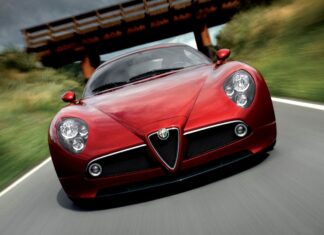 The Stig de Top Gear, sobre el Alfa Romeo 8C Competizione: “Es el coche más sobrevalorado” The Stig sobe el Alfa Romeo 8C Competizione