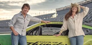 Tom Cruise (64 años) confirma la secuela de 'Días de Trueno', así como su fecha de estreno y la actriz protagonista Tom Cruise y Anne Hathaway, protagonistas de 'Días de Trueno 2'