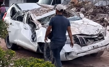 Un Toyota Land Cruiser acaba destrozado en el terremoto de Colombia, pero es capaz de arrancar y moverse Toyota Land Cruiser terremoto Colombia