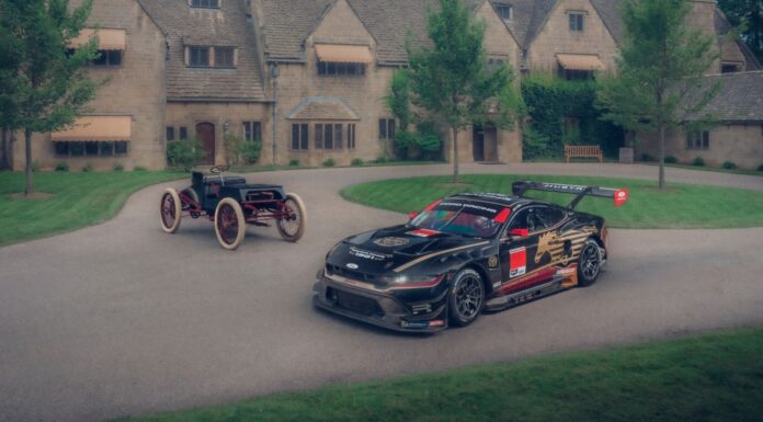 El Ford Mustang IMSA GTD Pro recibe una decoración inspirada en el ‘Sweepstakes’ con el que Henry Ford ganó su primera carrera en 1901 Mustang IMSA GTD Pro