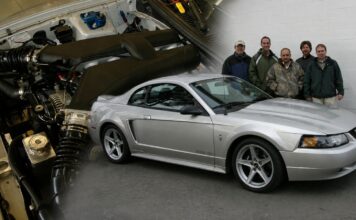 Unos ingenieros de Ford construyeron un Mustang con motor V10 atmosférico de 5.8 litros que la marca no quiso producir en serie Ford Mustang V10 secreto