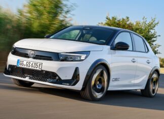 He probado el Opel Corsa GSE: "Opel ha electrificado sus siglas más deportivas, pero lo que ha creado es impresionante"